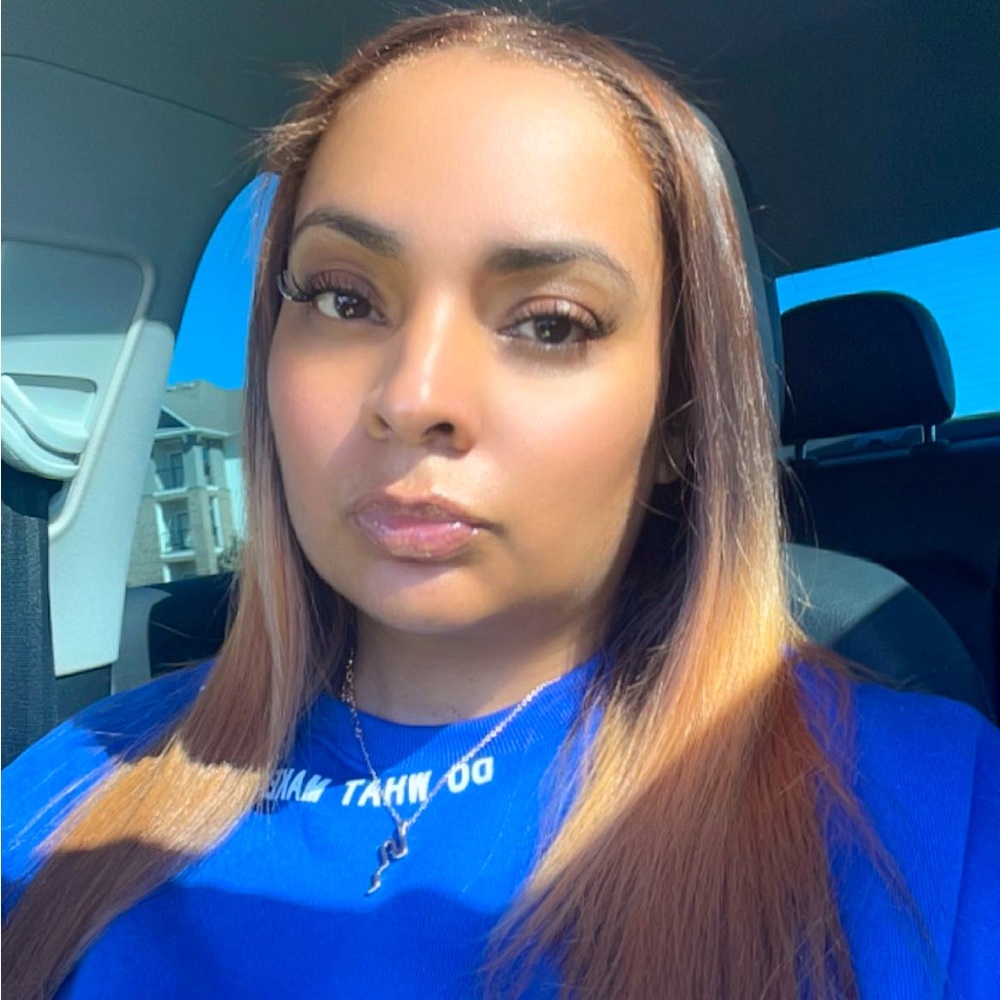 Meet your Posher, Helga